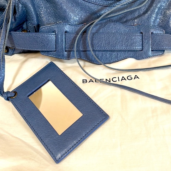 Authentic Balenciaga city classic leather bag - Picture 3 of 9